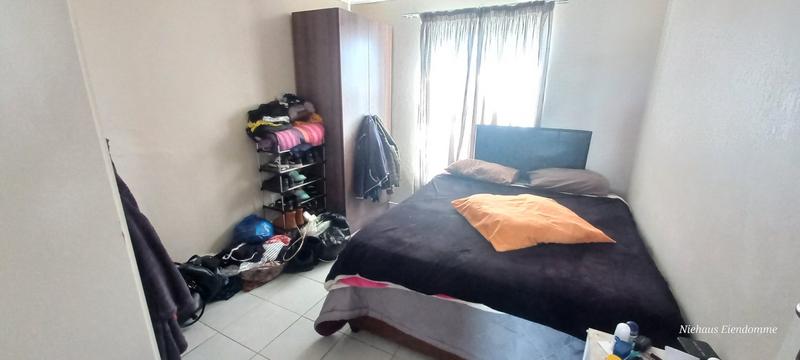 4 Bedroom Property for Sale in Gustrouw Western Cape